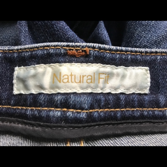 Uniqlo Natural Fit jeans - Picture 3 of 4